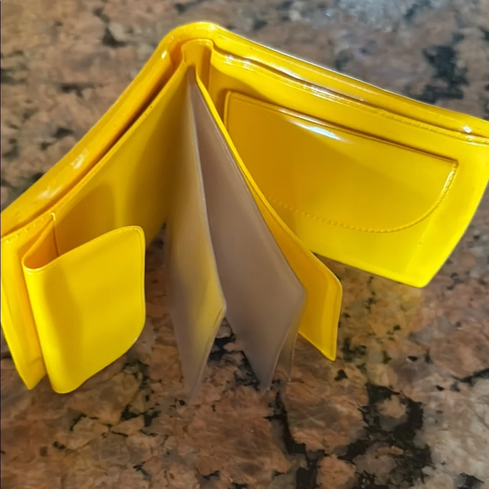 Vintage Yellow California Raisins Wallet